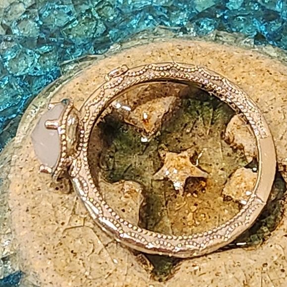 Chalcedony Classic Rock - Picture 11 of 17